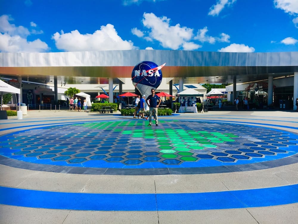 Structured glass floor paneling at the facade of NASA.