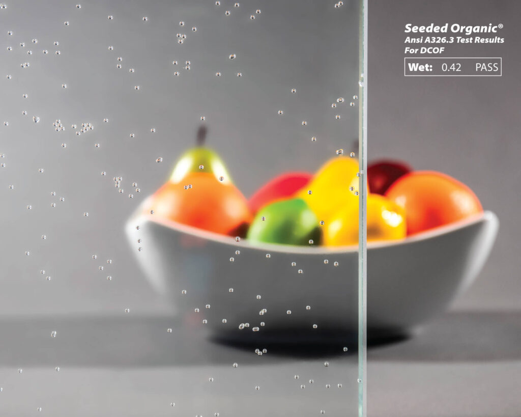 A vision of a fruit bowl behind the Seeded Organic Anti-Slip glass.